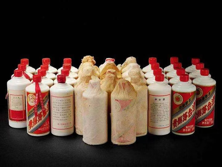 保山日照岚山回收酒价格哪里回收(附近上门回收茅台酒）?